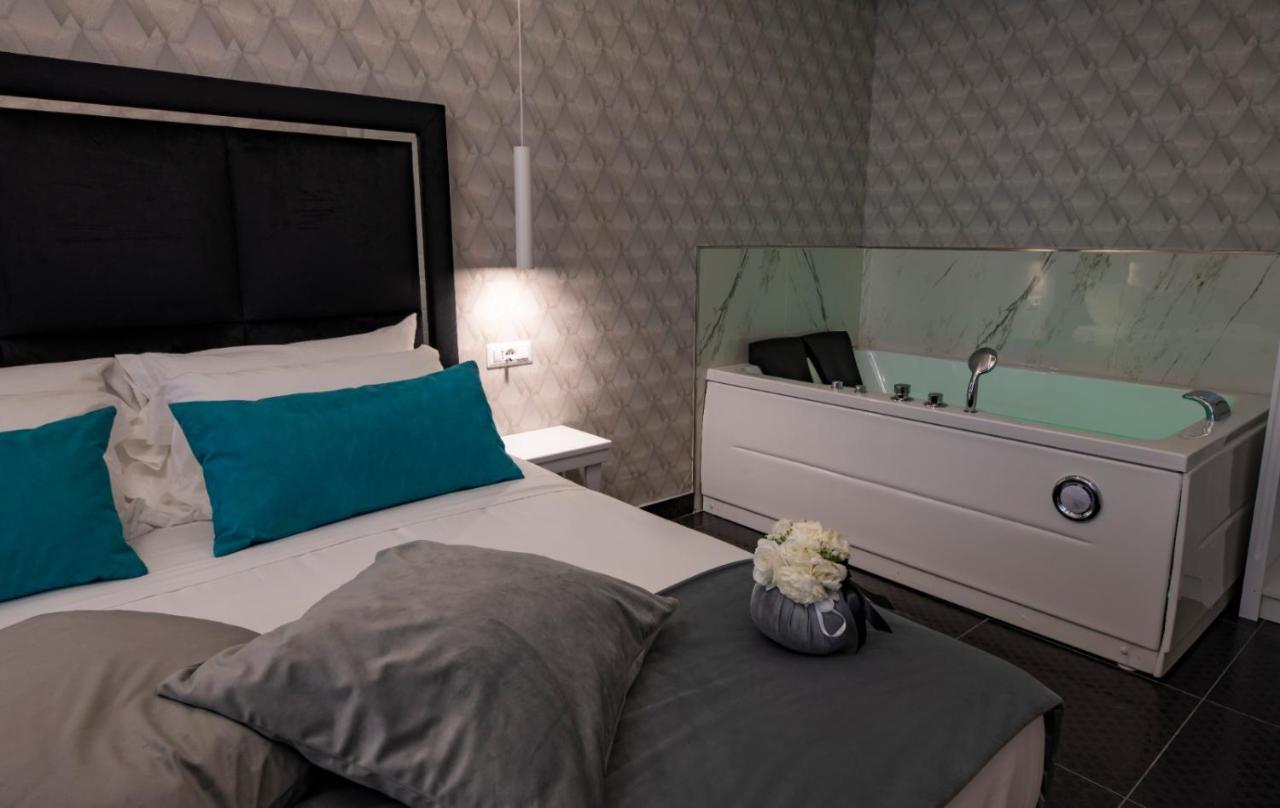 נאפולי Luna Luxury Bed And Breakfast מראה חיצוני תמונה